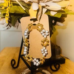 Elegant Gold and Silver Beaded stretch Bracelet
